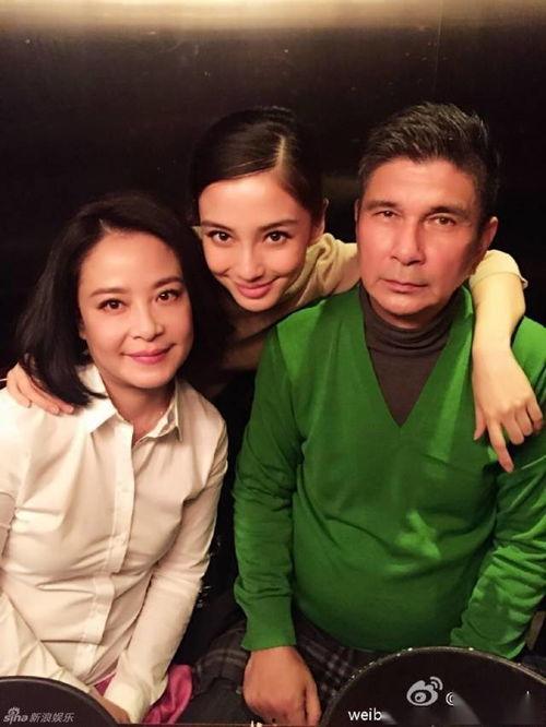 明星排行榜 明星娛樂(lè)八卦頭條,明星排行榜揭秘，娛樂(lè)八卦頭條盤(pán)點(diǎn)